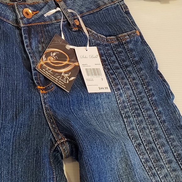 Soho Babe Indigo Capri Pleaded Jeans NWT Size 7 - Picture 6 of 16